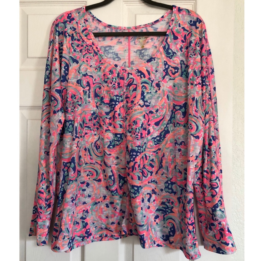 EUC Lilly Pulitzer Long Sleeve Top